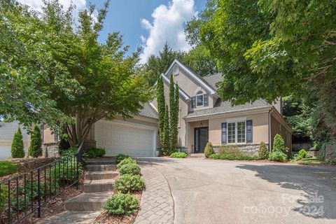 11 Clovelly Way