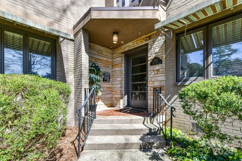 2423 Vail Avenue A13