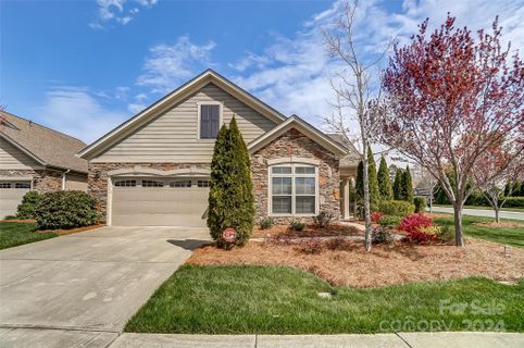 1297 Restoration Drive sold home in The Courtyards of Marvin, Marvin, NC