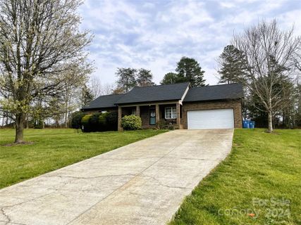 4868 Sandstone Drive 107 sold home in Mill Stone, Conover, NC