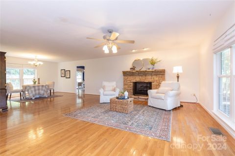 3 Signal Ridge Road sold home in Beechwood, Sylva, NC