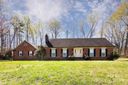 304 Fallingbrook Drive sold home in Belmont, SC