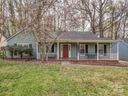 5415 Donnefield Drive sold home in Charlotte, SC