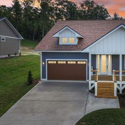 20 Maple Knoll Drive