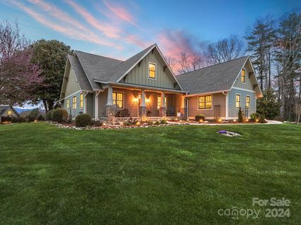 70 Skytop Farm Lane sold home in Skytop Farm, Hendersonville, NC