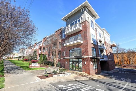 1829 Kenilworth Avenue 205B