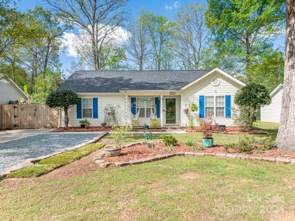 6723 1st Avenue sold home in Green Meadows, Indian Trail, NC