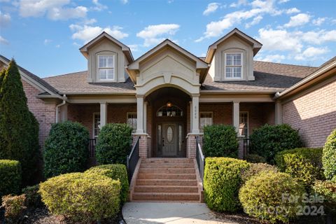 6026 Stonepath Lane sold home in Oldstone Forest, Waxhaw, NC