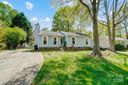 7136 Ravenglass Lane sold home in Mint Hill, SC