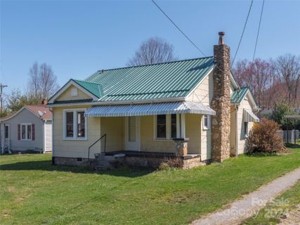 511 Allens Creek Road sold home in Brightsville, Waynesville, NC
