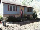 2734 Meadowcliff Drive sold home in Charlotte, SC