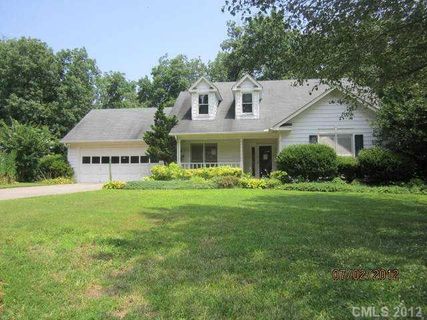 1080 Iveywood Place