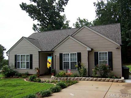 3905 Ashland Drive