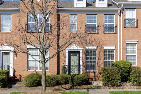 6022 Creft Circle