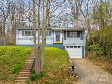 53 Greeley Street sold home in Rhododendron Heights, Asheville, NC