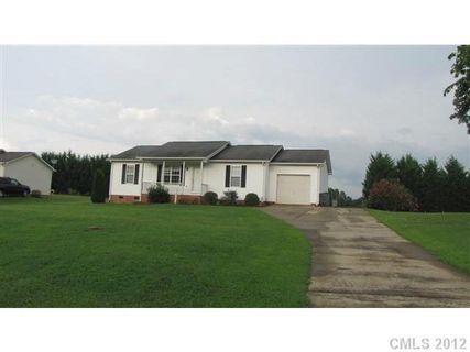 140 Gilead Lane