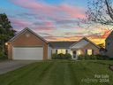 3915 Edgeview Drive sold home in Indian Trail, SC