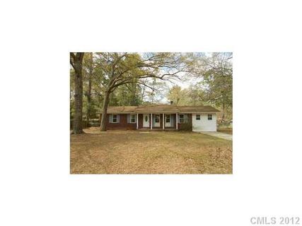 105 Iris Drive sold home in Hyde Park, Walterboro, SC