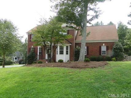 5301 Glen Cove Court