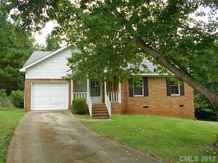 6120 Coltswood Court sold home in New Stonehaven, Charlotte, NC