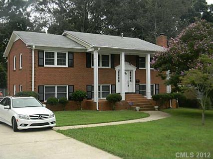 5224 Carriage Drive Circle 10
