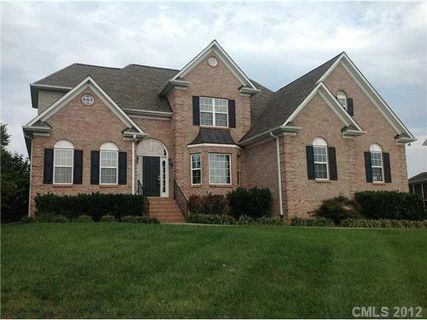 103 Fox Den Circle sold home in Fox Den Country Club, Statesville, NC