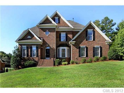 167 Hunters Hill Drive sold home in Fox Den Country Club, Statesville, NC