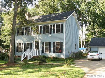 927 Pine Knoll Road