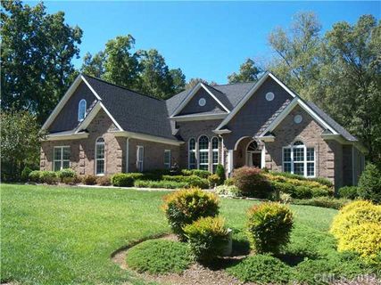 103 Mist Valley Drive