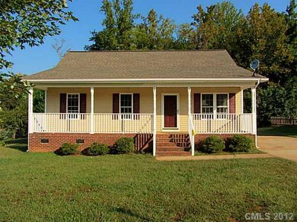 322 Lone Tree Lane