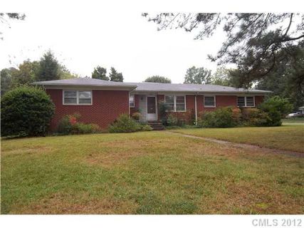 623 D Avenue
