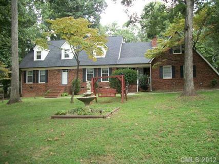 709 E Woodside Drive 12