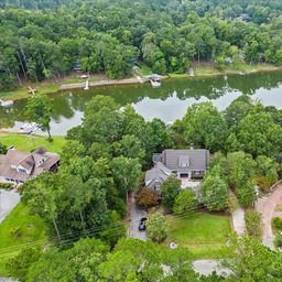 2884 Lake Road