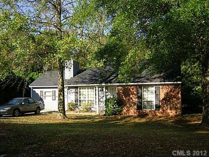 6326 Pineburr Road sold home in New Stonehaven, Charlotte, NC