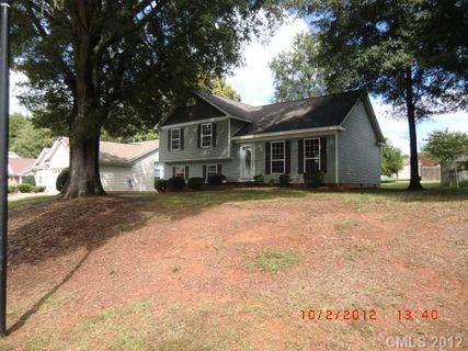 3206 Periwinkle Court sold home in Grenelefe, Charlotte, NC