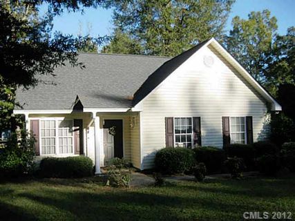 920 Forest Drive
