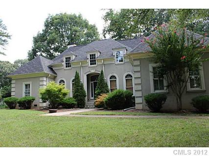 21525 Blakely Shores Drive