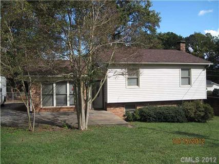 122 Bright Avenue