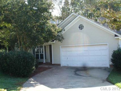 3330 English Court