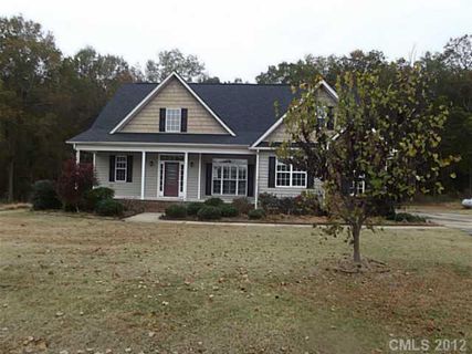 5136 Pond Bluff Drive sold home in Lathans Pond, Monroe, NC