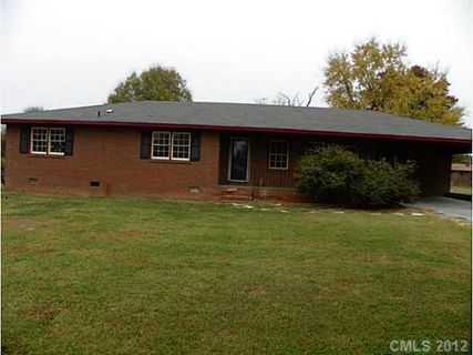 206 Putnam Place