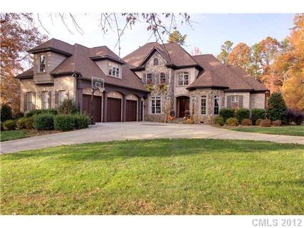 1008 Firethorne Club Drive
