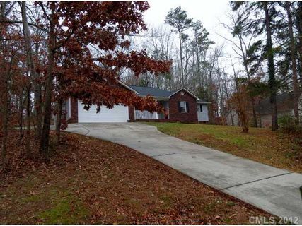 1001 Fox Run Circle