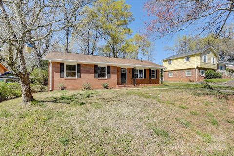 2901 Flintridge Drive sold home in Idlewild Woods, Charlotte, NC