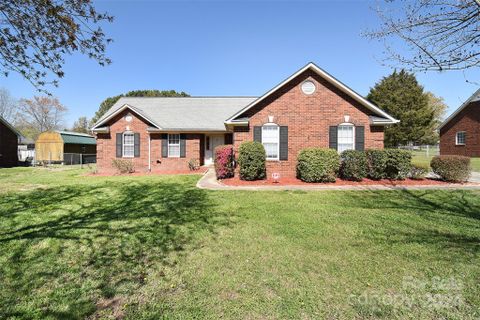 4416 Poxon Lane