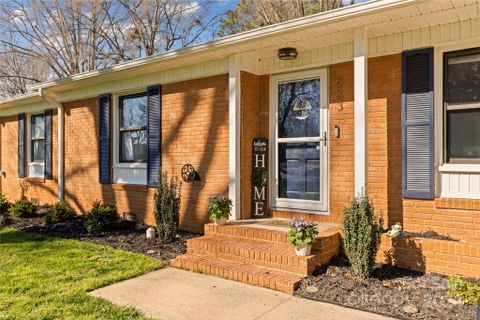 633 Briarwood Drive