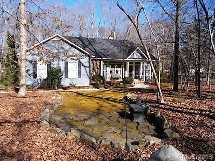5400 Baywood Drive