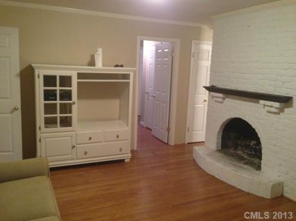 4822 Fairheath Road