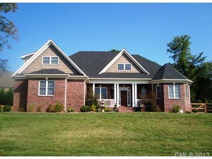 683 Briarwood Drive 44