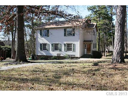 1028 Se Meadowlark Lane